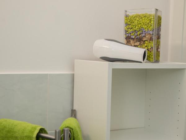 Tra L'Etna E Il Mare B&B : photo 7 de la chambre chambre triple