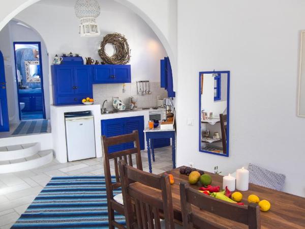 Ifestio Villas Oia : photo 10 de la chambre villa 3 chambres senior avec petite piscine extérieure - vue sur mer