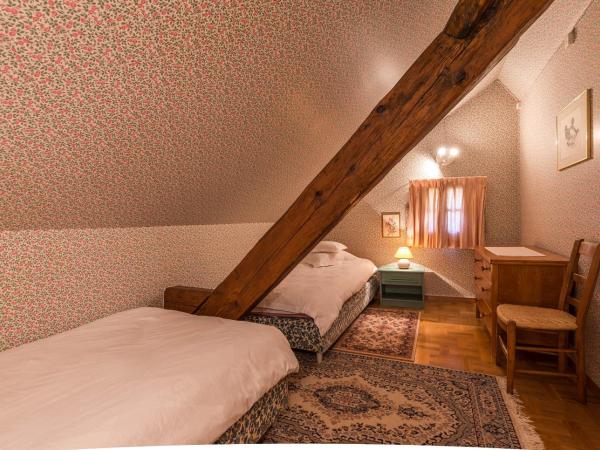 Swiss Historic Hotel Masson : photo 8 de la chambre chambre familiale