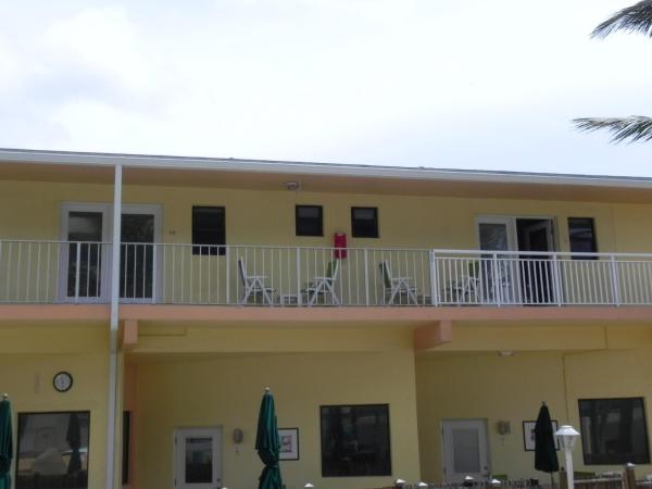 Windjammer Resort and Beach Club : photo 1 de la chambre studio avec accès escalier – vue sur océan