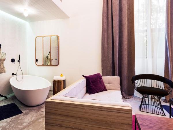 One Shot Tabakalera House : photo 10 de la chambre chambre double ou lits jumeaux premium