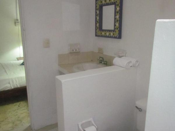 Casa del Solar Centro Cozumel - Wifi gratuito Fibra Óptica 200 Mbps : photo 7 de la chambre chambre double Économique