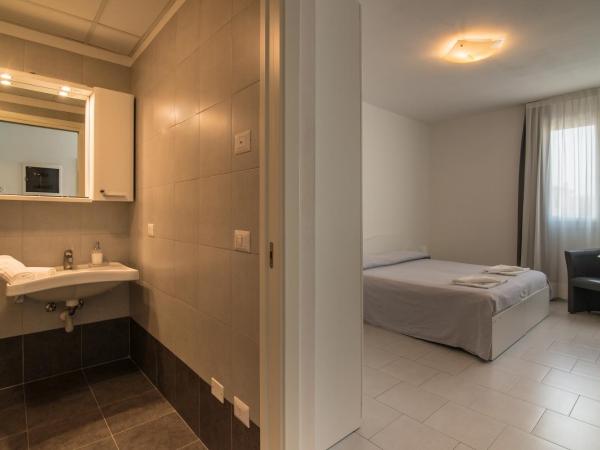 Casa Lucia Valentini Terrani : photo 1 de la chambre chambre double