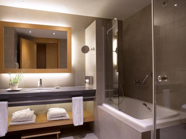 Lazart Hotel, Trademark Collection by Wyndham : photo 6 de la chambre suite junior