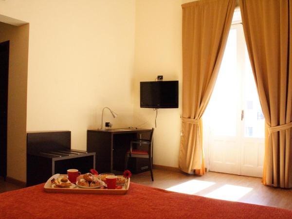 San Max Hotel : photo 3 de la chambre chambre double ou lits jumeaux