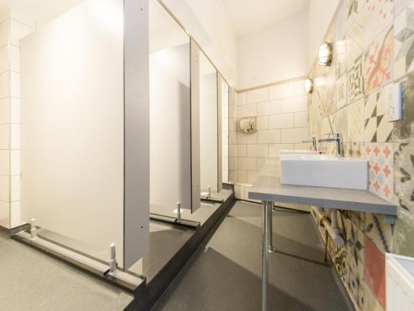 PubLove @ The Green man, Paddington : photo 1 de la chambre lit superposé dans dortoir pour femmes