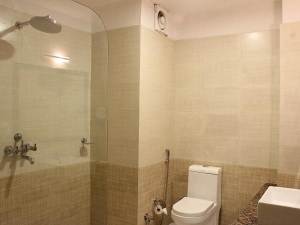 Regenta Central Mewargarh, Near Biological park : photo 5 de la chambre premier lake view double room