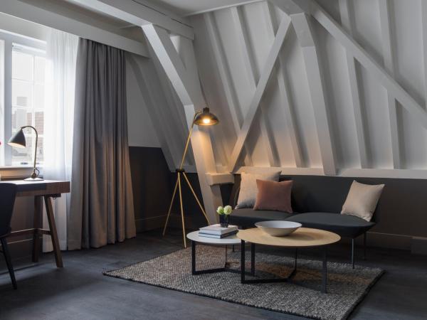 Kimpton De Witt Amsterdam, an IHG Hotel : photo 2 de la chambre suite lit king-size