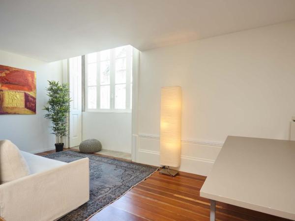 The Passenger Hostel : photo 1 de la chambre chambre triple avec salle de bains commune