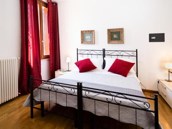 Verona Class ApartHotel