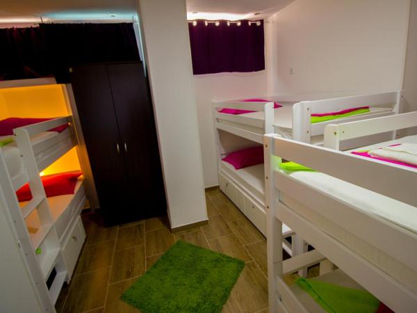 Dioklecijan delux : photo 3 de la chambre lit dans dortoir mixte de 6 lits