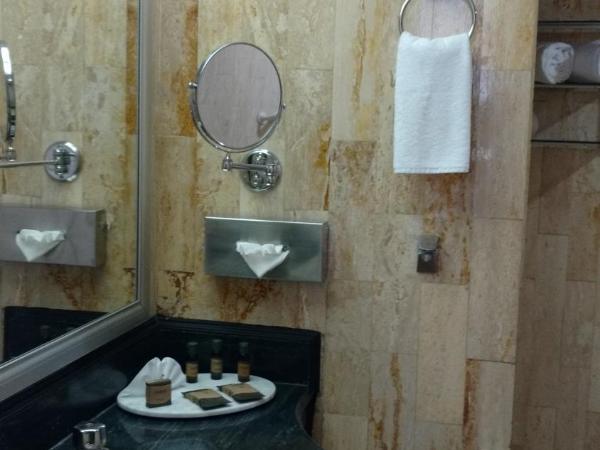 Hotel Century Reforma : photo 5 de la chambre suite junior