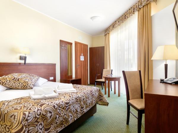 Hotel Zielony : photo 9 de la chambre chambre double ou lits jumeaux