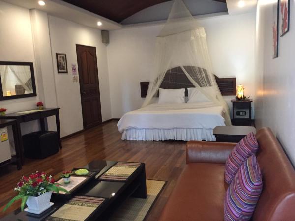 Nawaporn Place : photo 5 de la chambre studio supérieur