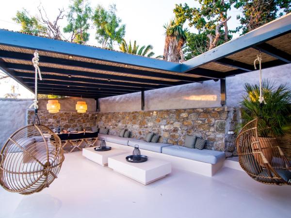 My Mykonos Hotel : photo 6 de la chambre suite 2 chambres avec bassin profond privé