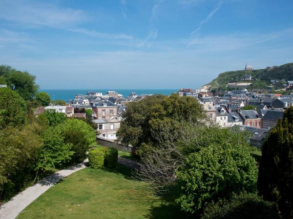 Castel De La Terrasse : photo 4 de la chambre chambre double deluxe - vue sur mer