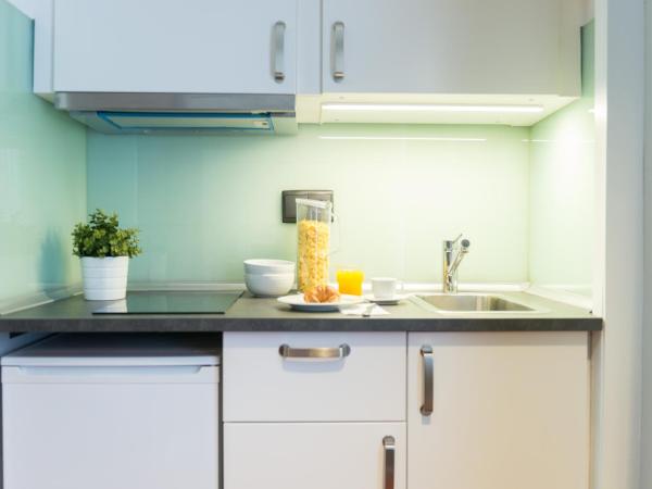 Senator Apartments Barcelona : photo 8 de la chambre chambre double avec cuisine - rez-de-chaussée 