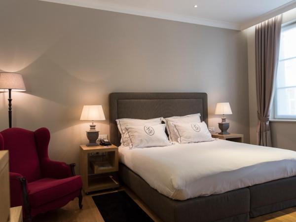 Hôtel Le Dixseptième : photo 4 de la chambre suite junior - vue sur jardin