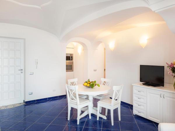 Ischia Blu Resort : photo 7 de la chambre appartement flexible 