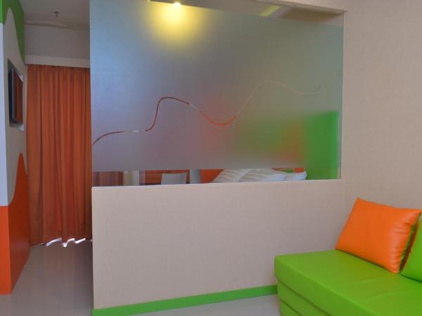 Titanium Express HomTel : photo 1 de la chambre studio supérieur