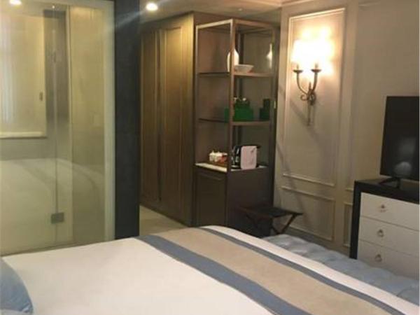 Golden Tulip Bund New Asia (The Former Jinjiang Metropolo Hotel Classiq Shanghai,Rock Bund) : photo 3 de la chambre chambre lit king-size supérieure