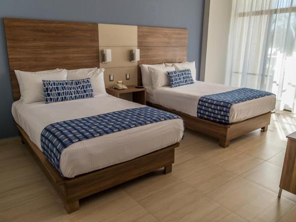 Ocean View Beach Hotel : photo 5 de la chambre chambre double avec 2 lits doubles - vue sur mer