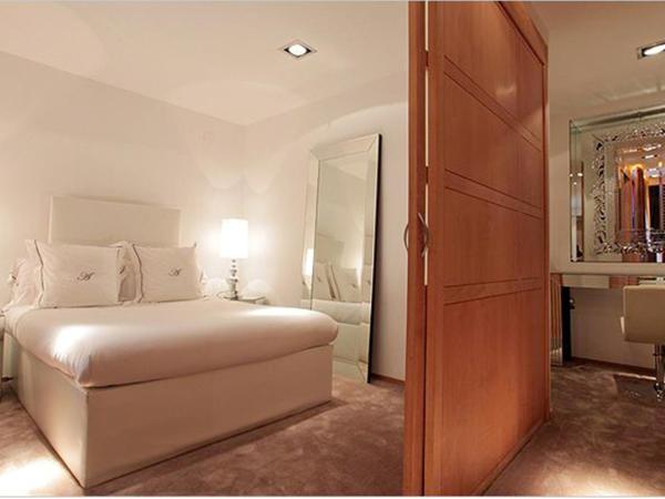 madrid central gran via Suites : photo 8 de la chambre appartement (4 adultes)