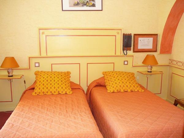 Hôtel du Fiacre : photo 7 de la chambre chambre double ou lits jumeaux