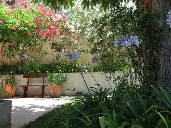 AU VALLON ROUGE (Studio) : photo 8 de la chambre maison 1 chambre