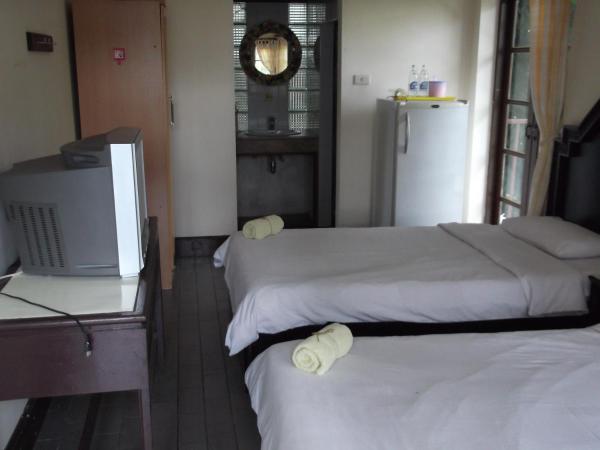 Rim Ping Guest House : photo 4 de la chambre chambre double ou lits jumeaux standard