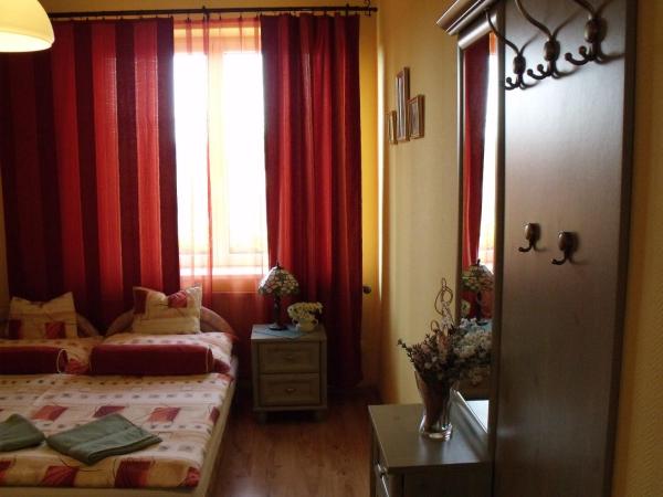 Zöld Sziget Vendégház : photo 7 de la chambre chambre double ou lits jumeaux