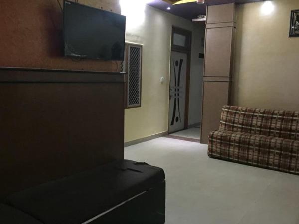 Hotel New City Inn : photo 5 de la chambre chambre double Économique - pour ressortissants indiens uniquement