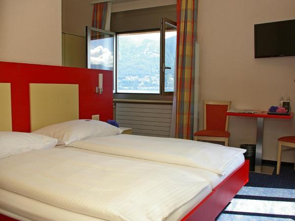 Hotel Arancio : photo 2 de la chambre chambre double classique - vue sur lac