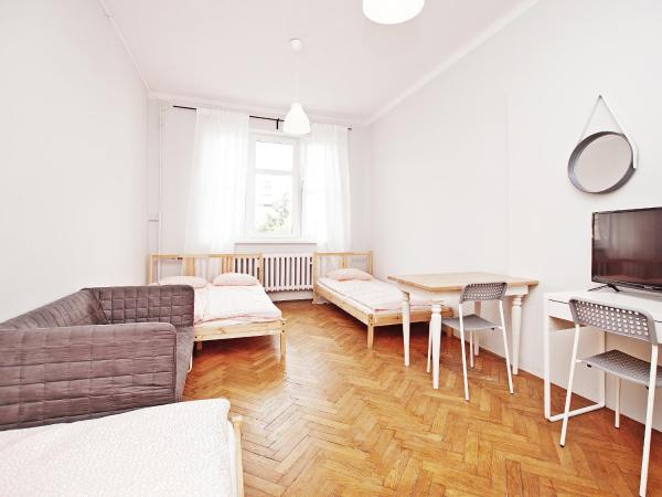 3citygo - Hostel Gdynia 2017 : photo 7 de la chambre chambre familiale