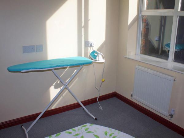 Renshaw Guest House : photo 7 de la chambre chambre simple avec salle de bains