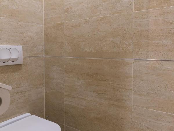 Hostel Free Bird : photo 8 de la chambre lit dans dortoir mixte de 10 lits