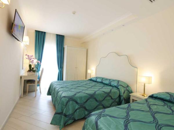 Hotel La Vue d'Or : photo 7 de la chambre chambre double avec balcon - vue sur mer