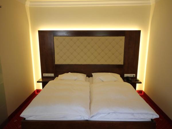 Zur Weinsteige : photo 3 de la chambre suite junior avec balcon - bâtiment principal