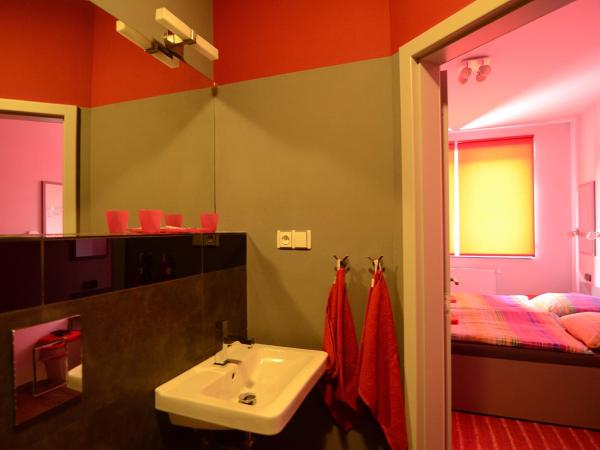 Pension Escrime : photo 6 de la chambre chambre double