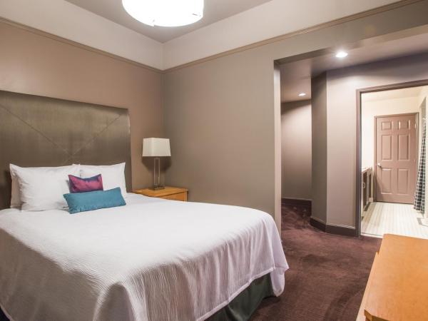 Magnolia Hotel Downtown Dallas : photo 2 de la chambre suite lit queen-size