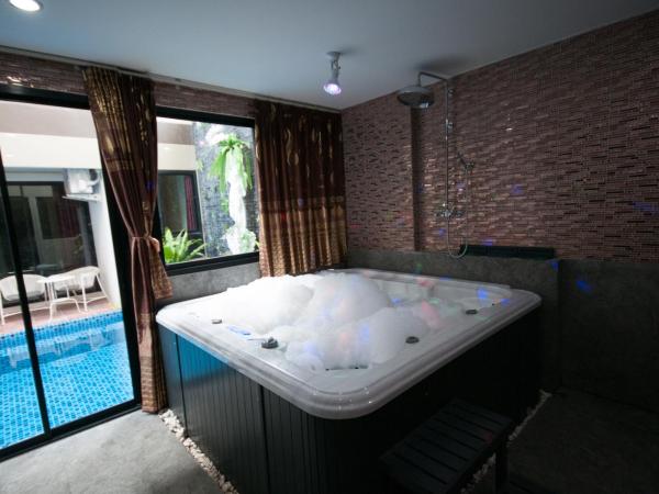 The Pool Resort : photo 3 de la chambre chambre familiale deluxe