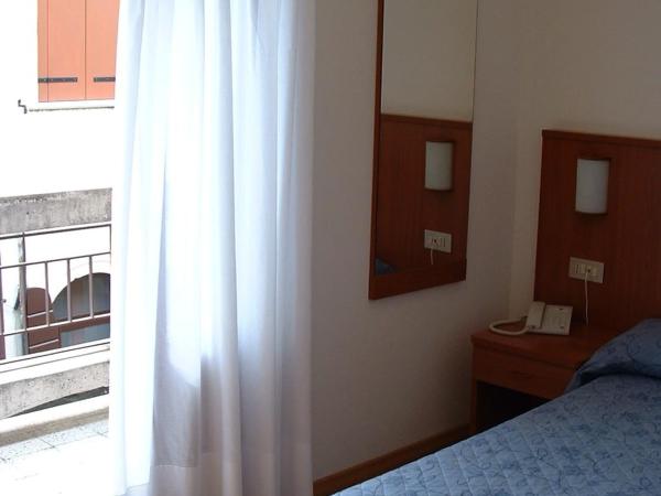 Hotel Caprera : photo 3 de la chambre chambre simple deluxe avec balcon