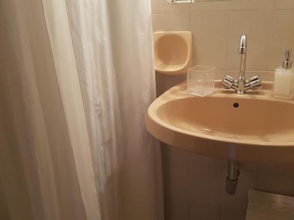 Georgia Old Town Apartments : photo 9 de la chambre studio