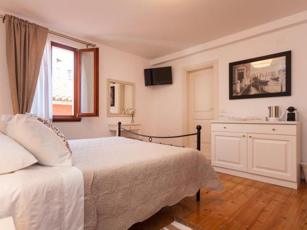 Guesthouse Casa Vittoria : photo 7 de la chambre chambre double deluxe