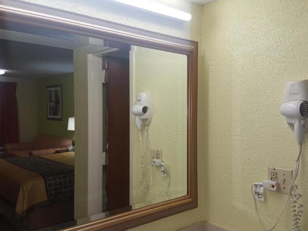 American Inn Columbia : photo 9 de la chambre chambre lit king-size