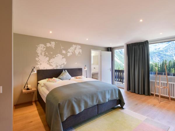 Hotel Seehof-Arosa : photo 1 de la chambre suite supérieure avec balcon - vue panoramique