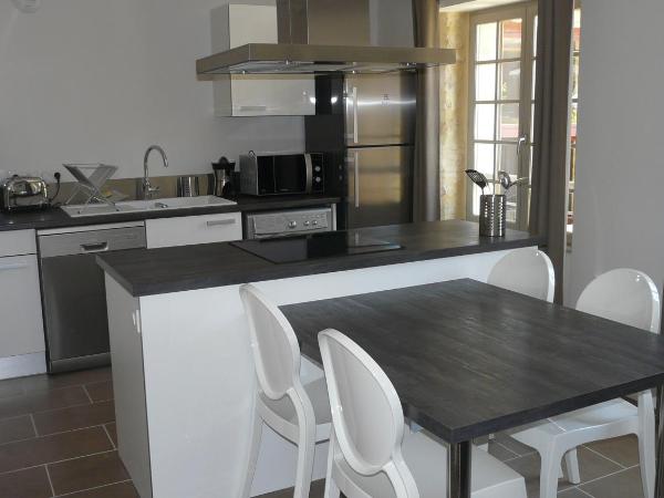 Le Porche de Sarlat : photo 8 de la chambre appartement de luxe - 6 cours des fontaines