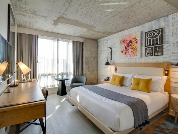 Hotel 50 Bowery, part of JdV by Hyatt : photo 3 de la chambre chambre lit king-size