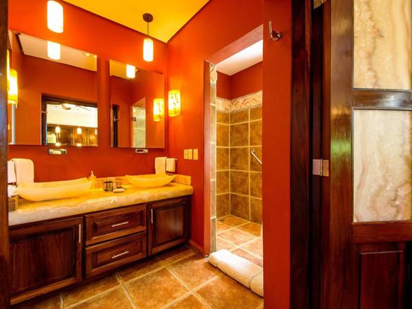 Casa Cupula Luxury LGBT Boutique Hotel : photo 8 de la chambre suite avec jacuzzi - vue sur océan