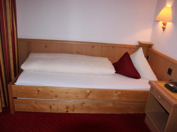 Hotel Camona & Apart Walserhof : photo 1 de la chambre chambre simple Économique